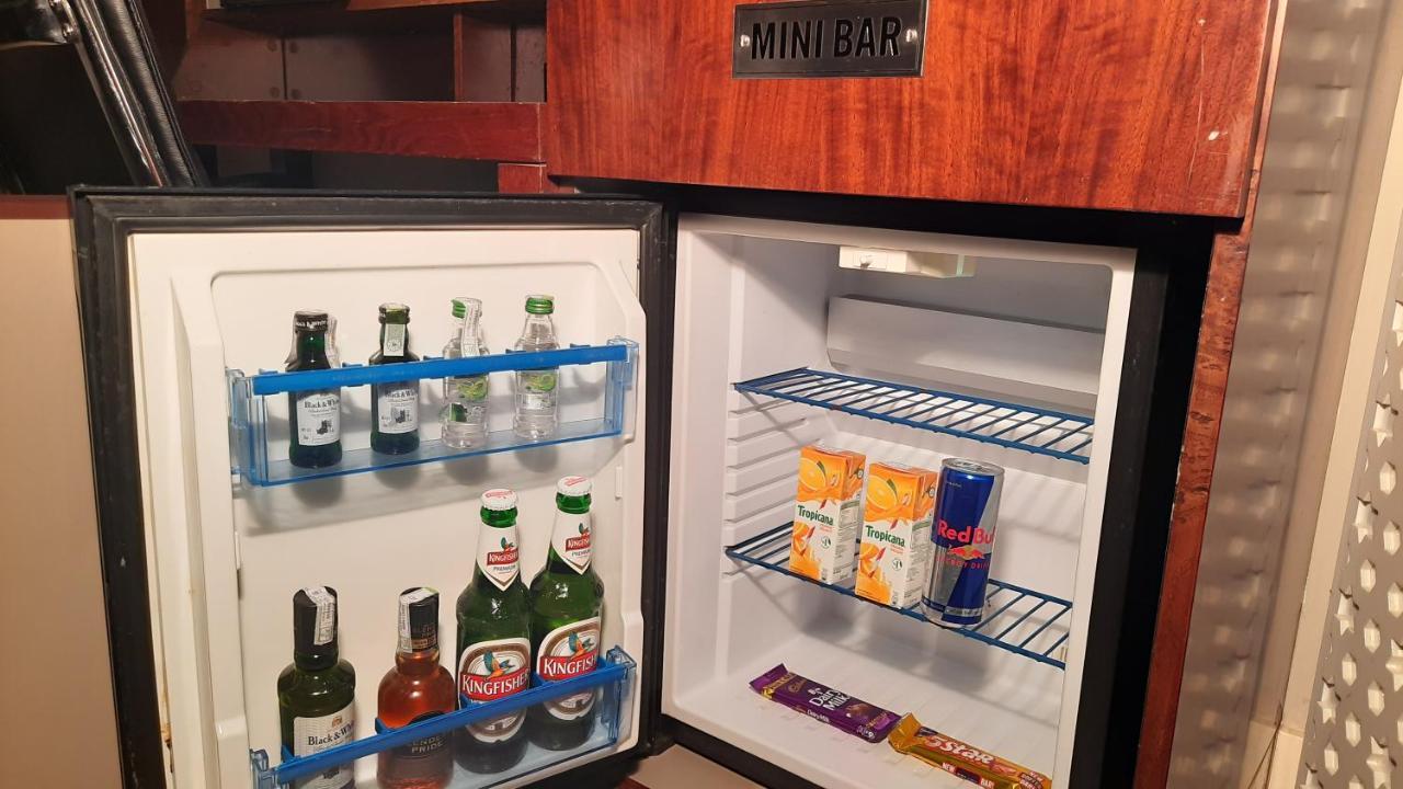 马尼帕尔丽怡酒店 外观 照片